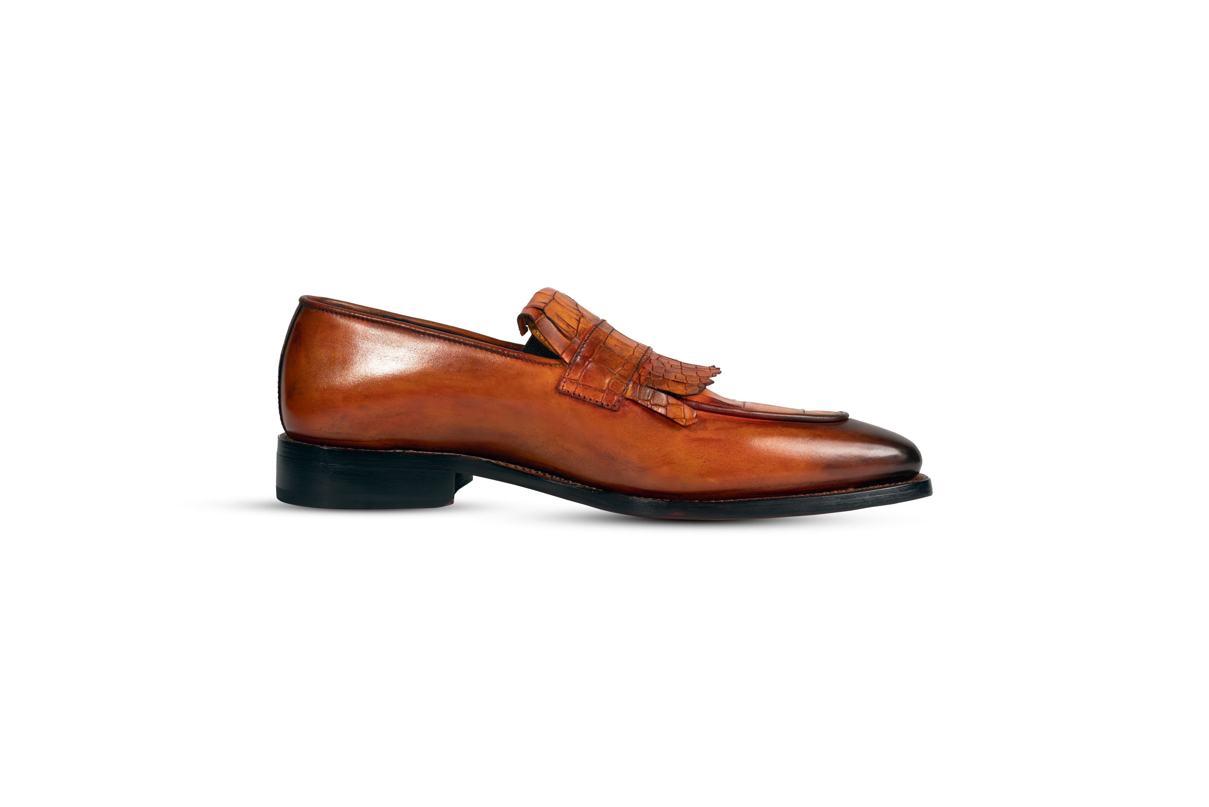 Amber Crest Tassel Loafer – Crazy tassel leather